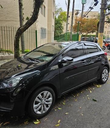 HYUNDAI HB20 1.6 COMFORT PLUS 16V FLEX 4P MANUAL HYUNDAI HB20 1.6 COMFORT PLUS 16V FLEX 4P MANUAL